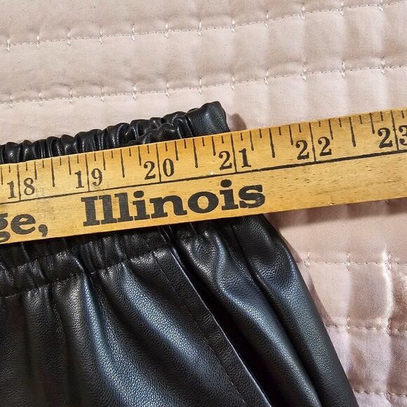 NWT LAUNDRY BY SHELLI SEGAL BLACK FAUX LEATHER TAPERED PANTS SZ M - Picture 14 of 16